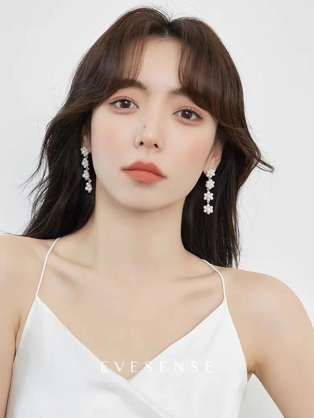 饰品与饰物怎么搭配（不同风格、脸型如何选饰品）