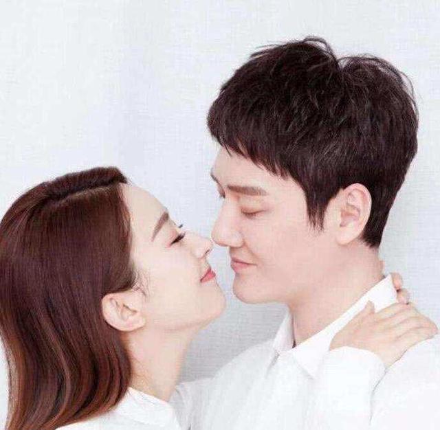 吴亦凡承认与赵丽颖在一起 - 上广常识网