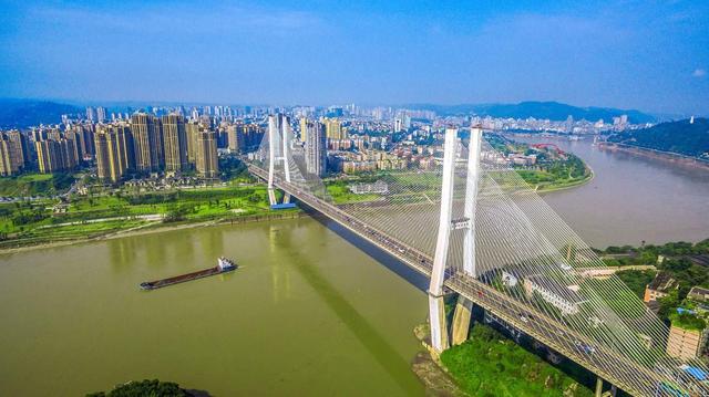 宜宾破2000亿，德阳领先南充！四川21市三季度GDP出炉