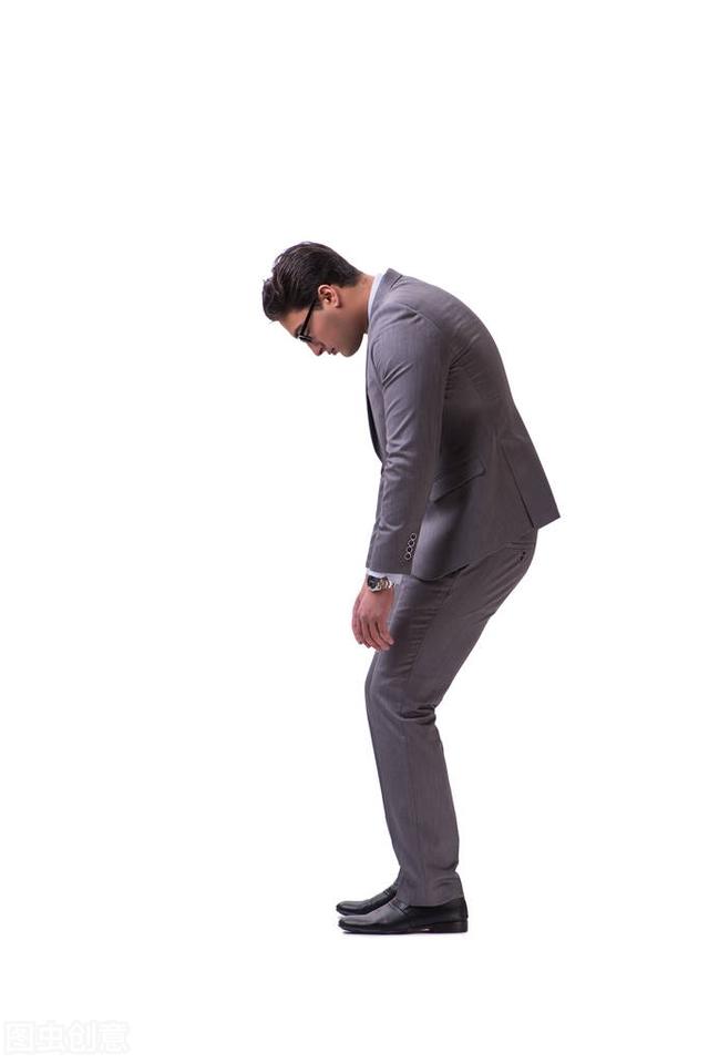 腰后出现大凹陷 你的腰痛可能和 它 有关 今日热点