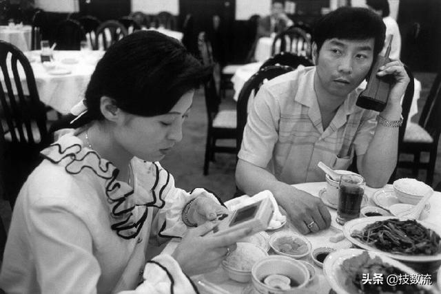 手机是个好东西，但不需要无时无刻地依赖它