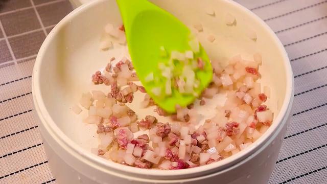 天冷多给孩子吃这个辅食，补钙又补铁，一周吃3次，宝宝多长高5cm