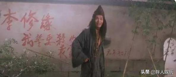 成奎安去世12年:他曾因不能演戏而被李修贤痛骂。他为什么这么担心周星驰？
(图18)