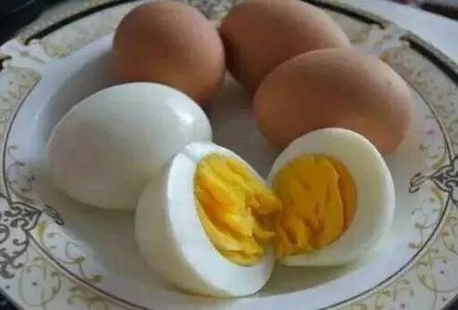 清晨吃鸡蛋还是有讲究！专家：鸡蛋随后，但“2不”需牢记