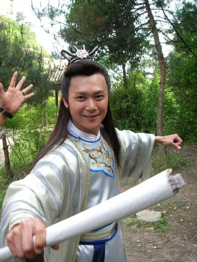 演员王灿王孔达综艺(王灿怎么叫王孔达)-天晟网