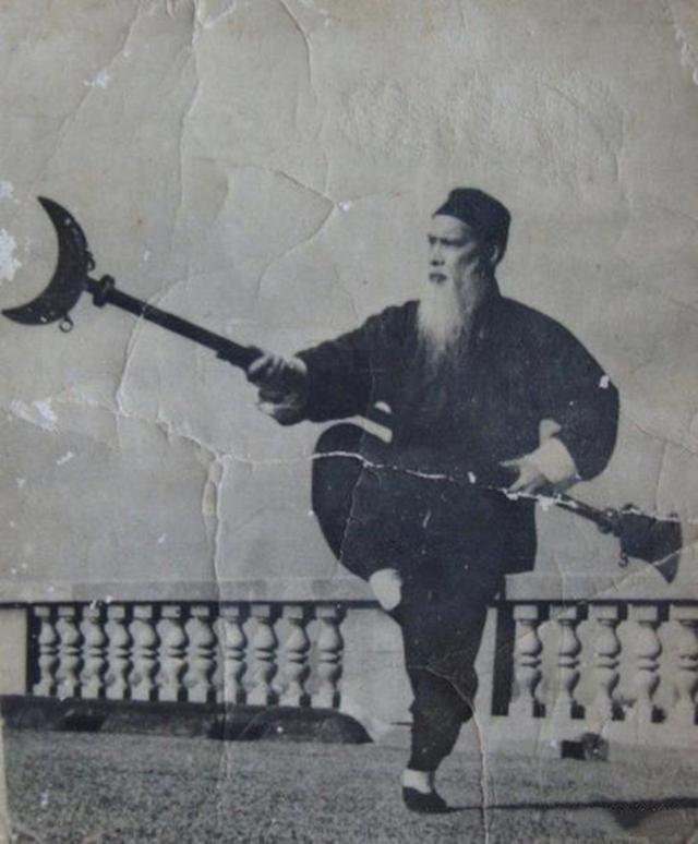 孙禄堂:少林门长王子平，挑战武当门长孙禄堂，后者为何不战就直接辞官