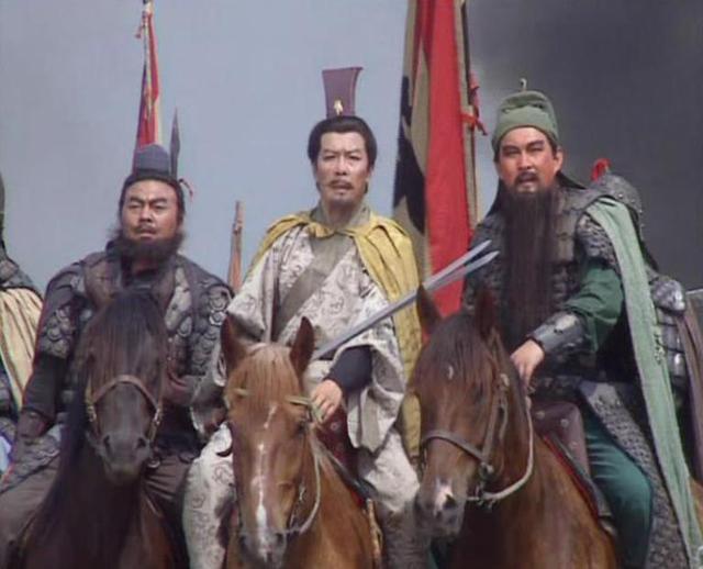 孙权为什么非要击杀关羽？你看看周瑜临死前都说了什么，关羽不冤
