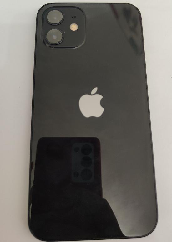 iPhone13发布，iPhone12大甩卖！想要性价比高的可以考虑老款