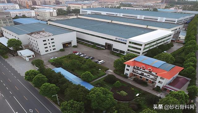 陕西新型制砂机厂商的简单介绍