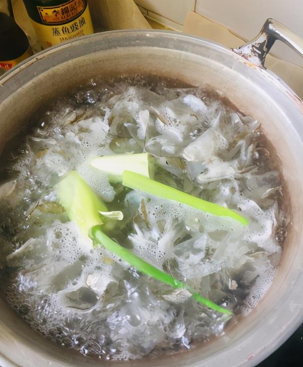 拌鱼鳞冻