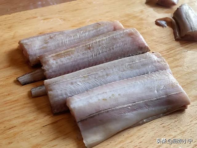 东海带鱼用去鱼鳞