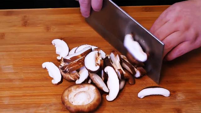 秋冬多给孩子做6道菜，荤素搭配合理，钙量丰富，常吃个子窜得快