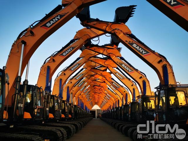 工程机械展为什么叫宝马