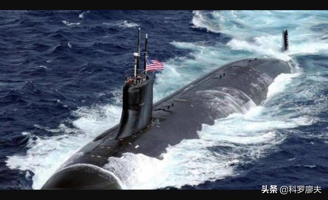 南海不是美国潜艇撒野的地方，惹怒海龙王？海狼级核潜艇撞南墙