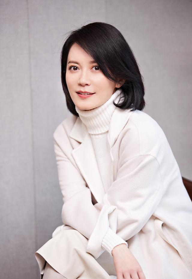 俞飞鸿发型中短发型_俞飞鸿写真照大全