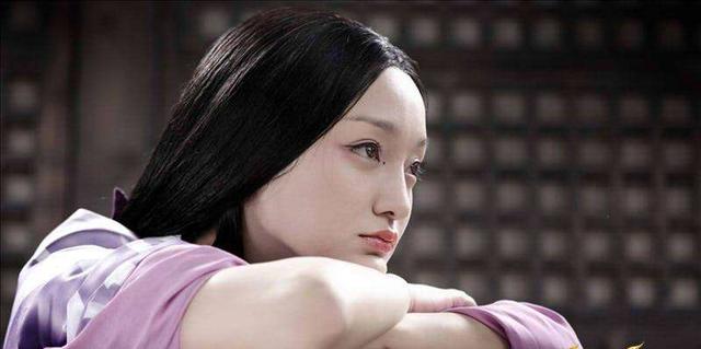 聊斋志异婴宁:“憨女”婴宁：《聊斋》中最爱笑的女妖，言语率真让男友脸红