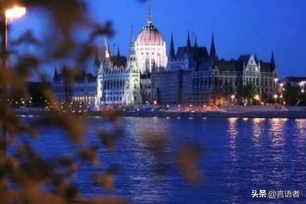 世界著名钢琴曲欣赏前十首（世界十大著名钢琴曲）