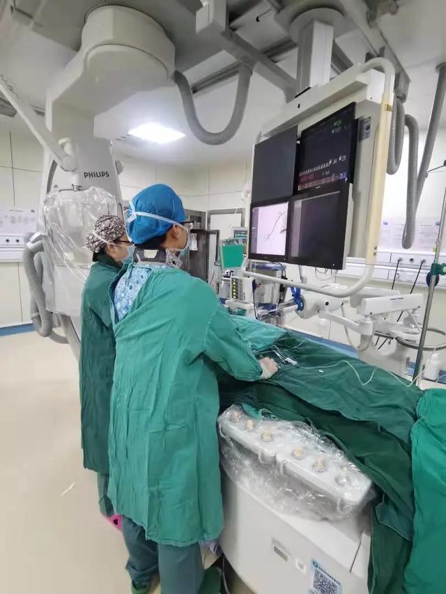 打预防针会长“血管瘤”？婴儿胳膊红肿2个月不退，医生一语道出真相