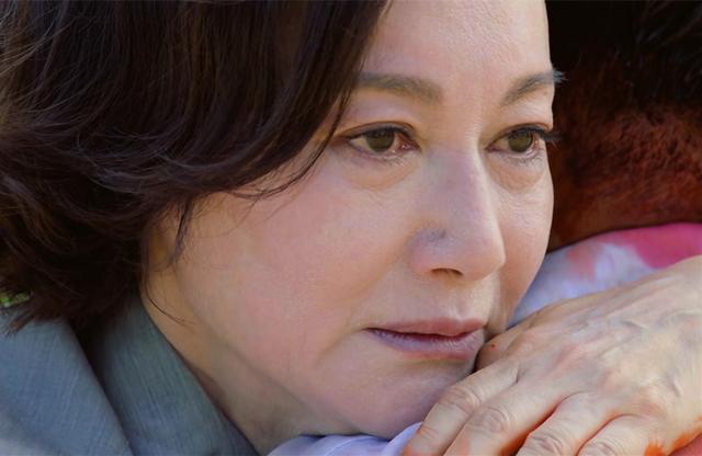 两个儿子都被自己害死！就为做香港警务处长值得吗？