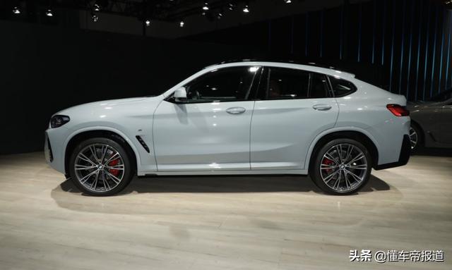 新车 | 增配还是减配？新款宝马X4亮相天津车展，参考价45.59万元起