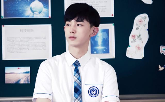 《少年派2》正式开机！张嘉译闫妮现身，上大学的林妙妙更漂亮了