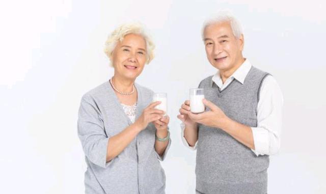 又要到重阳节了，送给中老年人的几个健康“锦囊”，请记得收好