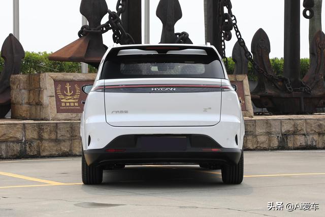 620公里续航，代价高配快充家用SUV，省钱又好养活，实拍合创Z03