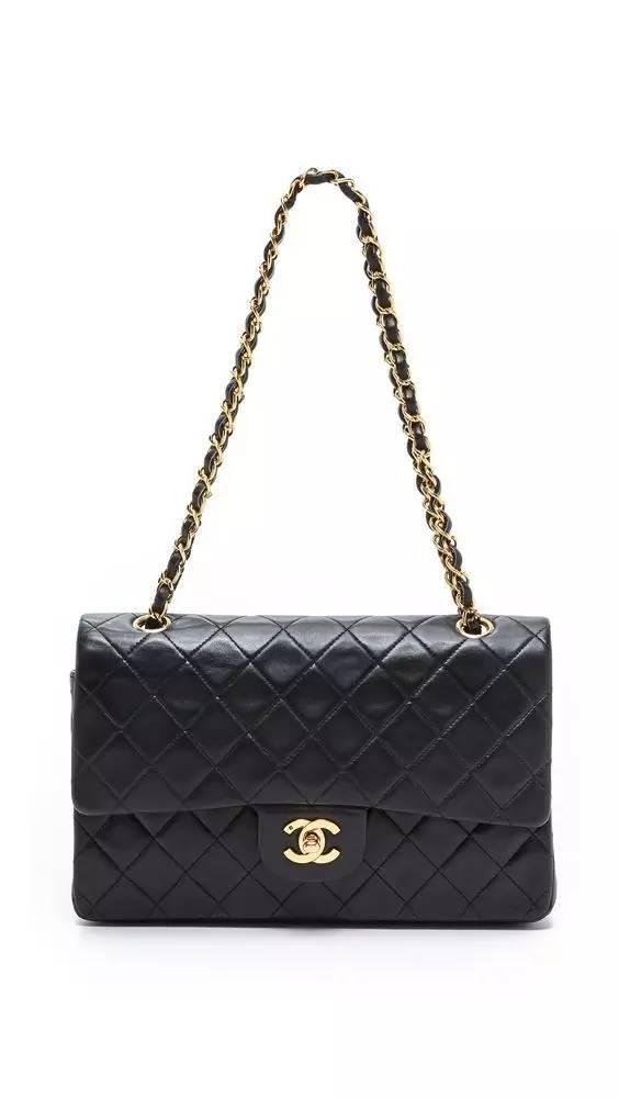 女生买包包(为什么女人要买贵的包包)