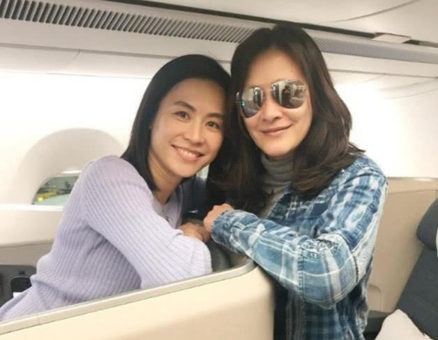 TVB3位当家花旦同框，英国街头一起拍照，网友：又是波回忆杀