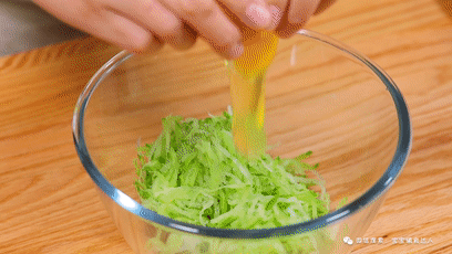 它是“绿色小人参”，3块能买一大根！清新爽口，鲜嫩解馋