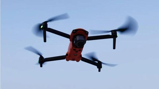 大疆吞下80%市场份额，多数友商转型，“会飞的相机”也内卷？