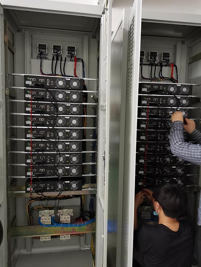2v和24v和48v逆变器哪种比较好(24v逆变器好还是48v逆变器好)"
