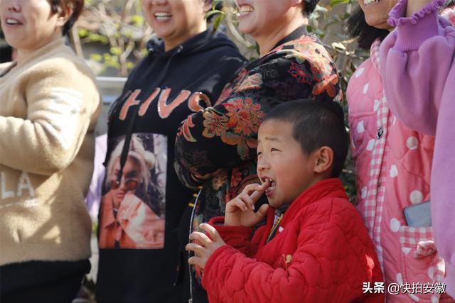 一个人拍段子的题材（一个人适合拍什么类型的段子）