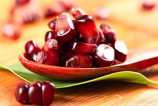 药补不如食补！自带长寿基因的10种食物，爱不爱都吃点