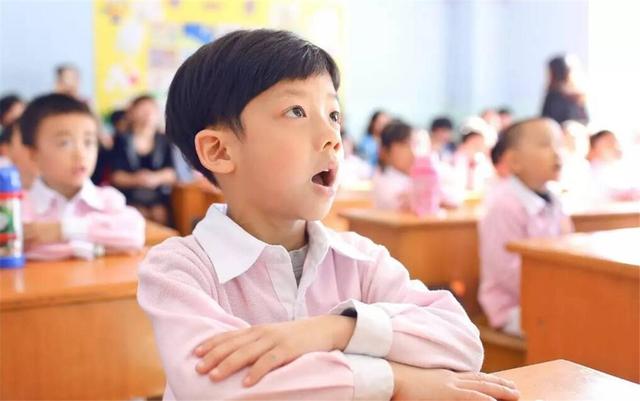 幼儿园升小学，父母用心做好以下准备，孩子会适应得更快 幼儿园升小学 第1张