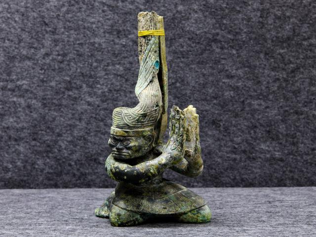 新华全媒＋ | 震撼！三星堆又一批珍贵文物揭开神秘面纱