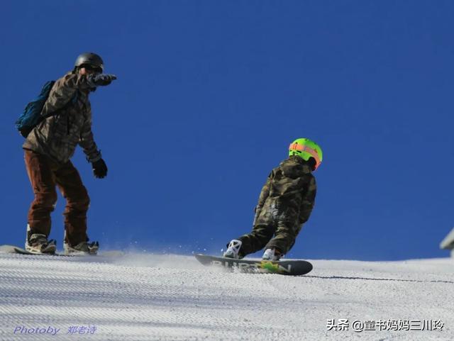 带孩子滑雪，在雪场边租房，工薪爸爸支持孩子兴趣7年，后来呢？