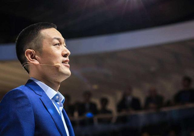 三次上市15分钟拉来投资，让胡玮炜3年赚15亿，李斌究竟有多厉害