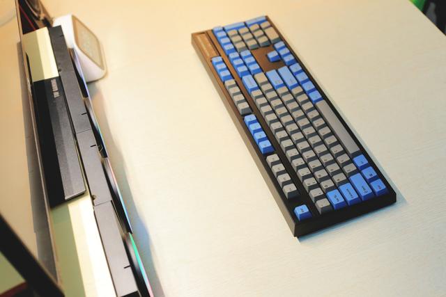 大L无线来了，钢板走了 Leopold NP900R BT蓝牙双模机械键盘