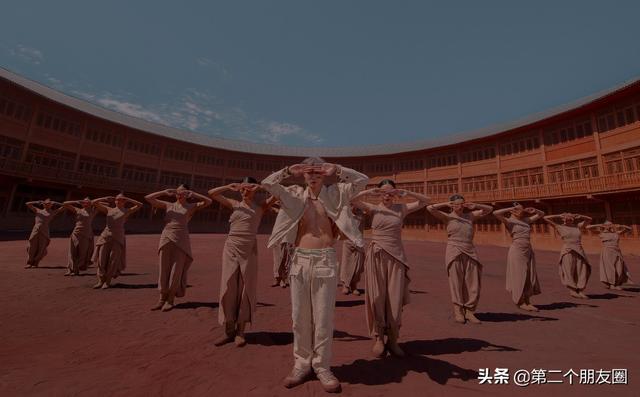 张艺兴舞蹈属于什么舞（张艺兴舞蹈属于什么舞种）