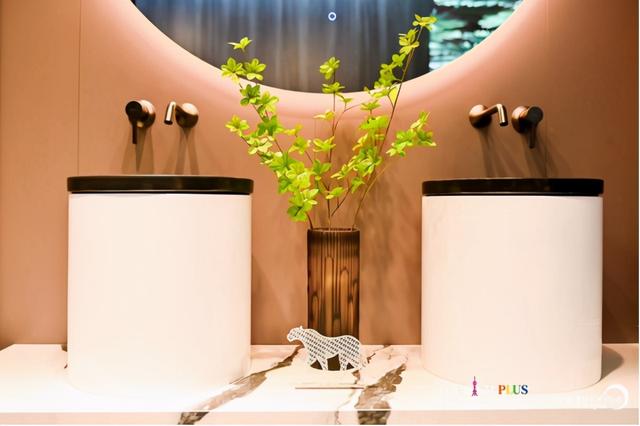 酒店工程设计与用品展图片