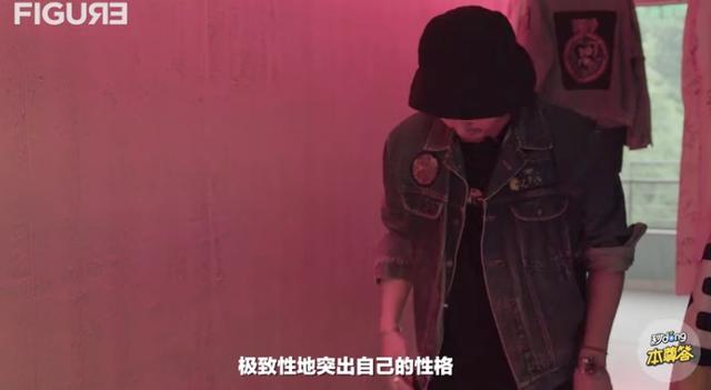 ��ȥ���� ������˭(ת���ˣ�񼾸ͯһ�ķ�������ͷ������������ԪѫTony������ͷ��С)