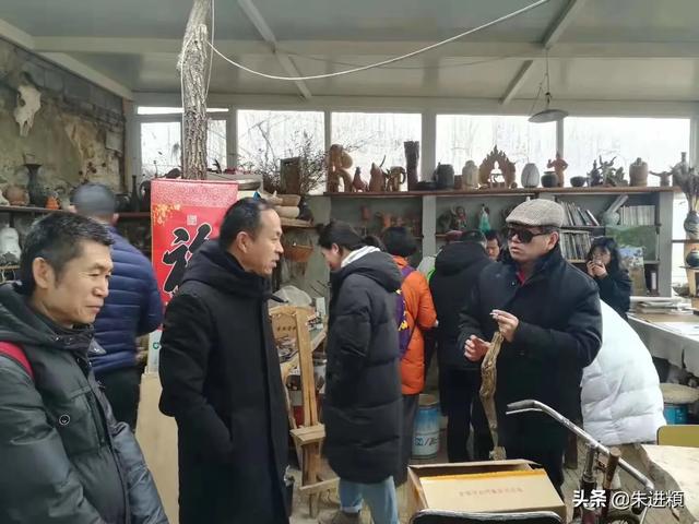 时光荏苒的近义词