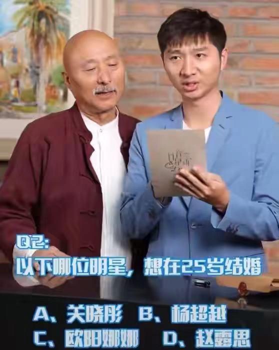 关晓彤的初恋是鹿晗吗（关晓彤和鹿晗初恋长得一模一样）