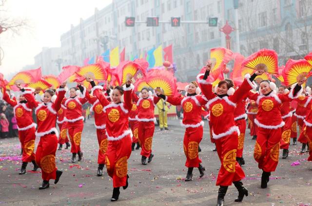 东北秧歌地蹦子北方人最喜闻乐见的一种舞蹈秧歌