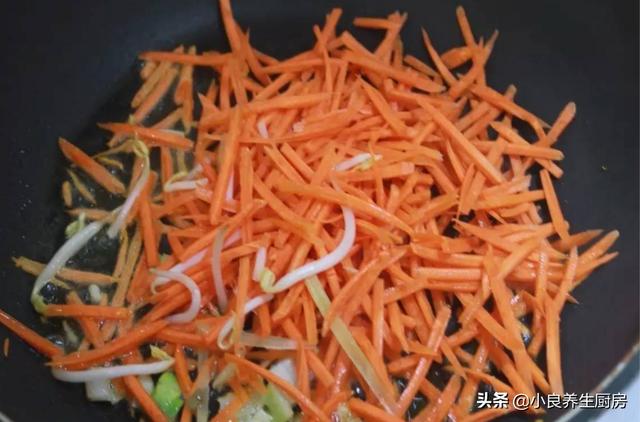 秋冬季，条件允许，多给孩子吃这菜，低脂低卡，对视力有好处