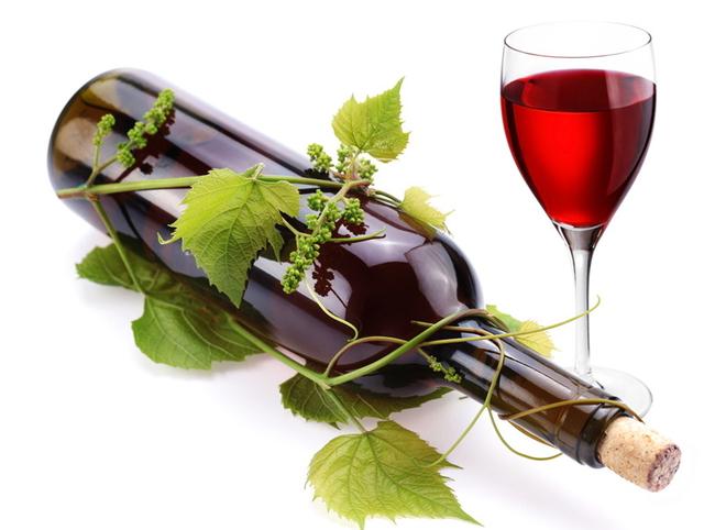 从健康的角度，重新认识自己手中的杯酒