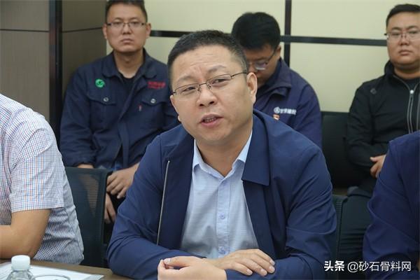 中国移动20吨制砂机