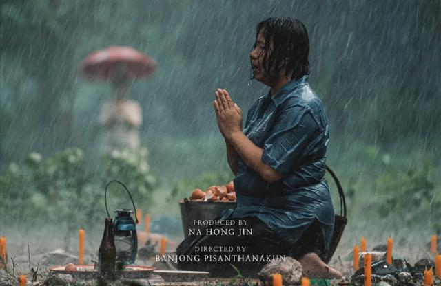影院全程开灯放映，泰国年度恐怖神作登上热搜，有人看完吓到头疼