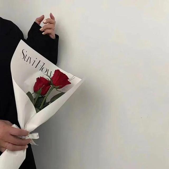 又霸气又高冷的背景图片ins高冷风格背景照片